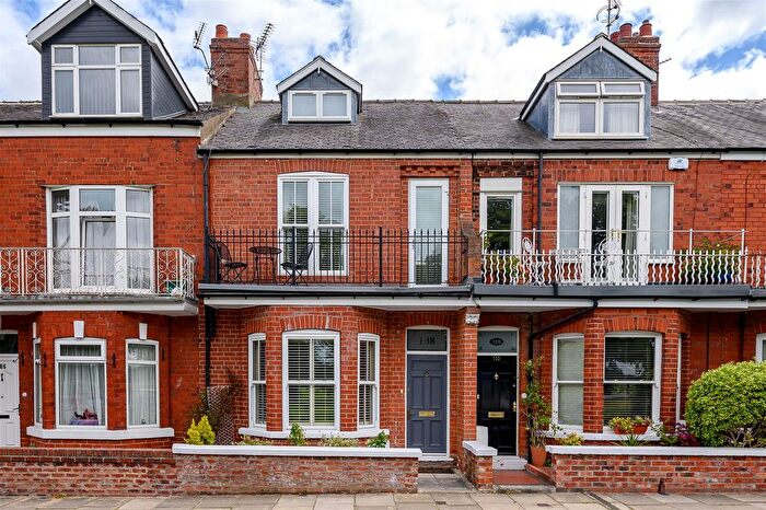 3 Bedroom Terraced House For Sale In Knavesmire Crescent, York, YO23