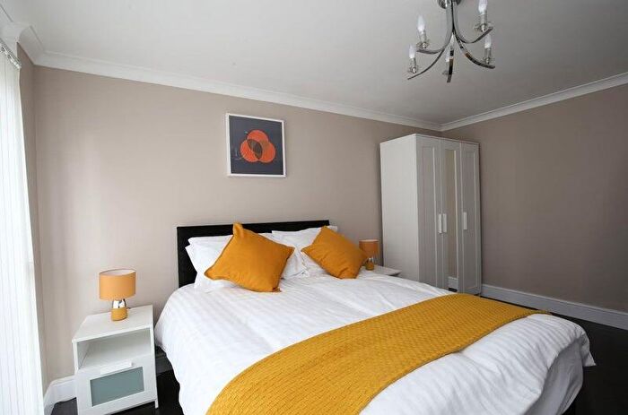 1 Bedroom House To Rent In Williamson Way, Oxford, OX4