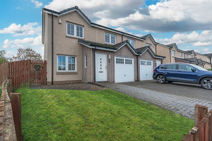3 Bedroom Semi Detached House For Sale In Devonvale Place, Kinross, KY13