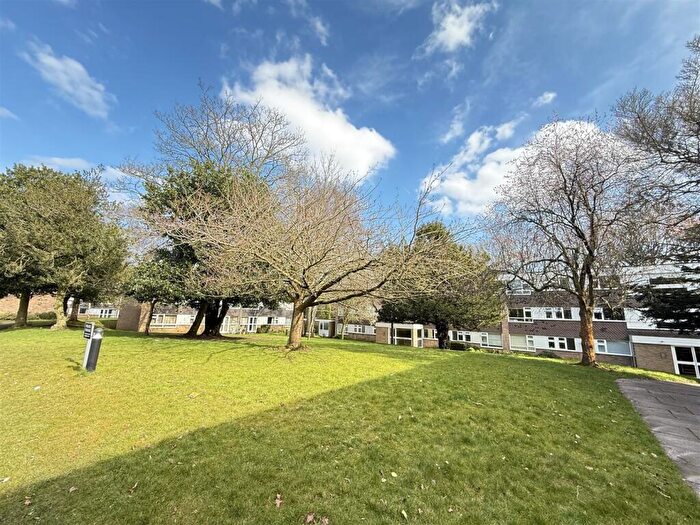 2 Bedroom Block Of Apartments To Rent In Whetstone Close, Farquhar Road, Edgbaston, B15