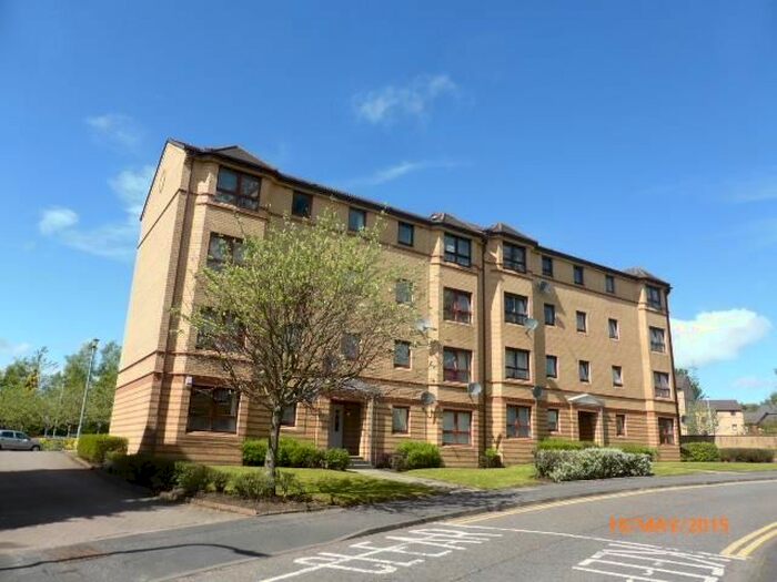 2 Bedroom Flat To Rent In Grovepark Gardens, Glasgow G20