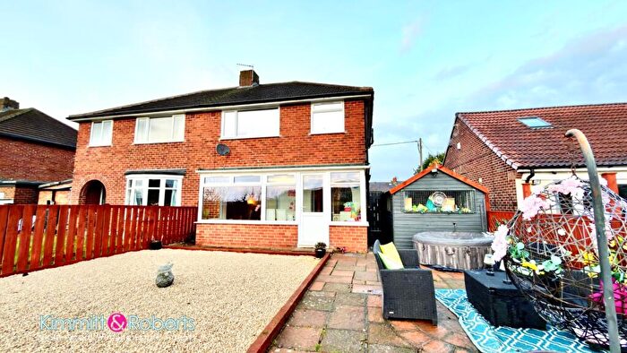 3 Bedroom Semi Detached House For Sale In Woodland Grange, Houghton Le Spring, Tyne And Wear, DH4