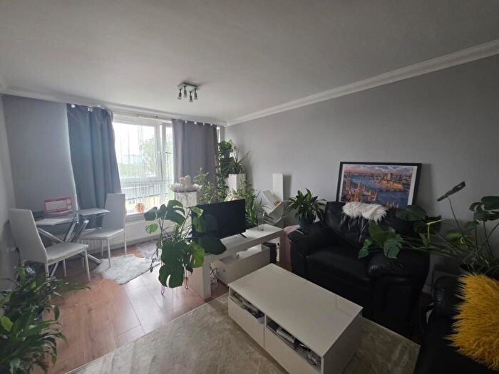 1 Bedroom Flat To Rent In Parsonage Leys, Harlow, CM20