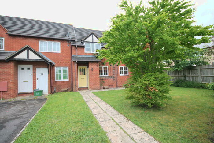 2 Bedroom House To Rent In Dewfalls Drive, Bradley Stoke, BS32