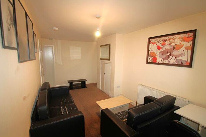2 Bedroom Flat To Rent In Station Road, Harrow, HA2