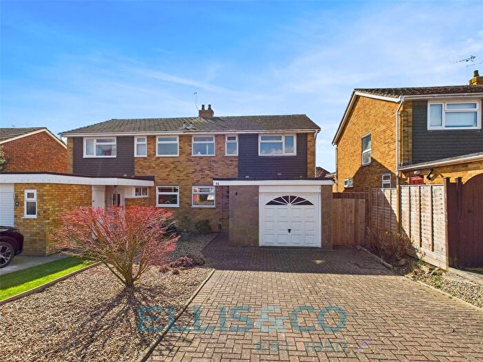 3 Bedroom Semi-Detached House For Sale In Cranford Road, Tonbridge, Kent, TN10