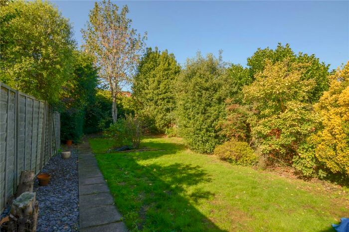 1 Bedroom Apartment To Rent In Palewell Park, East Sheen, London, SW14