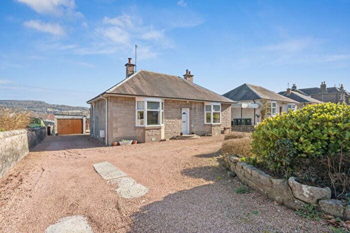 3 Bedroom Bungalow For Sale In Glasgow Road, Perth, PH2