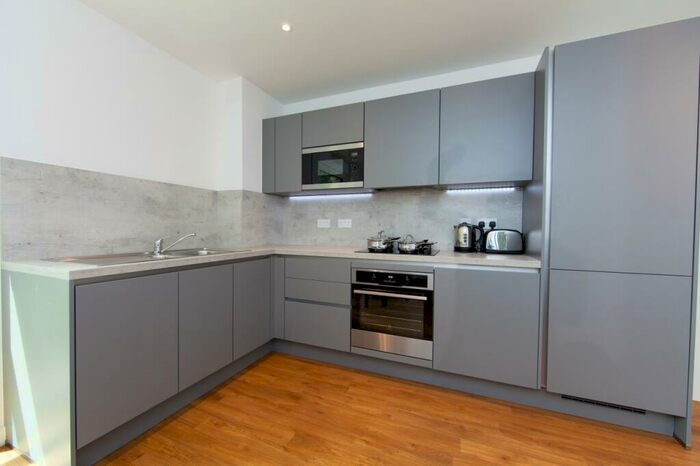 2 Bedroom Flat To Rent In Nyland Court, Greenland Place, Naomi Street, Surrey Quays, SE8