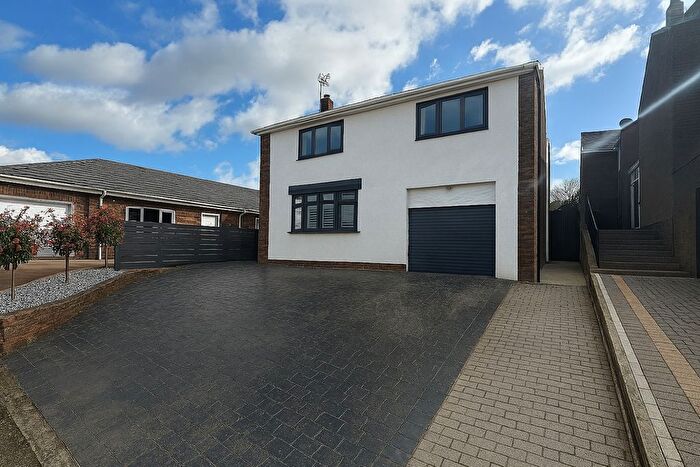3 Bedroom Detached House For Sale In Holyrood Crescent, Hart Village, TS27