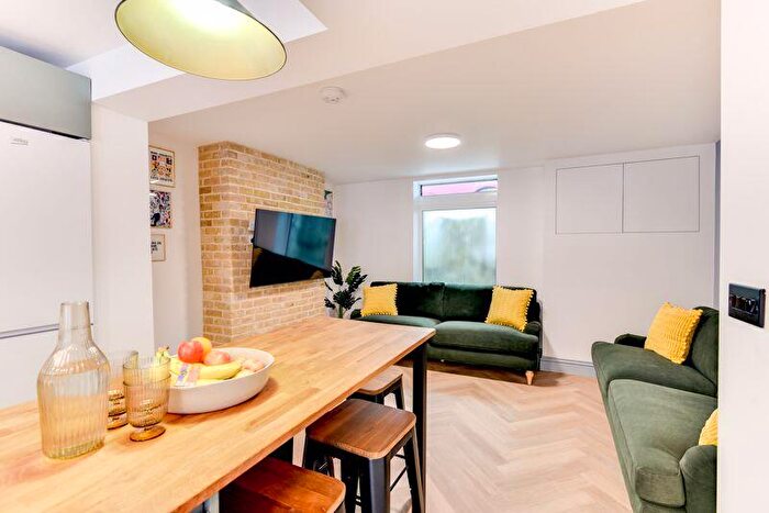 6 Bedroom Detached House To Rent In Inverness Road, Brighton, BN2