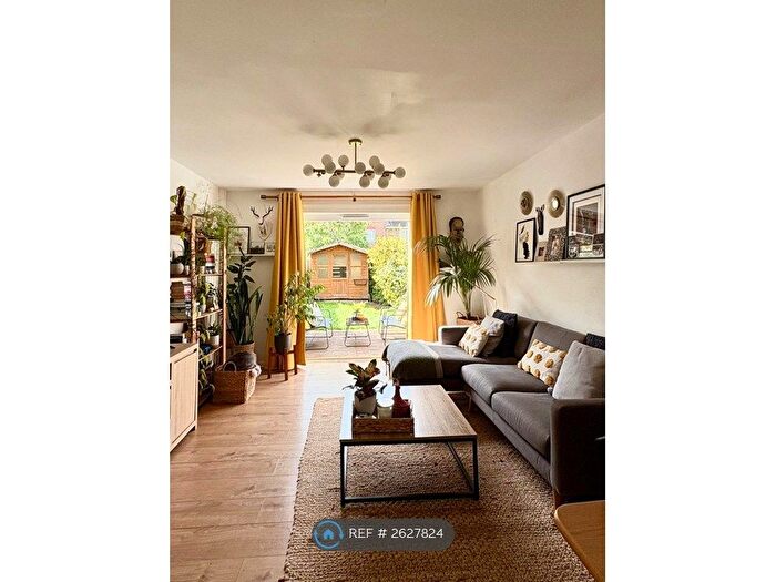 2 Bedroom Terraced House To Rent In Ann Moss Way, London, SE16