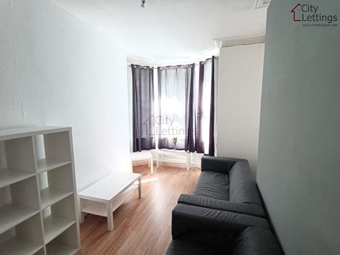 4 Bedroom Flat To Rent In Woodborough Road Nottingham, NG3