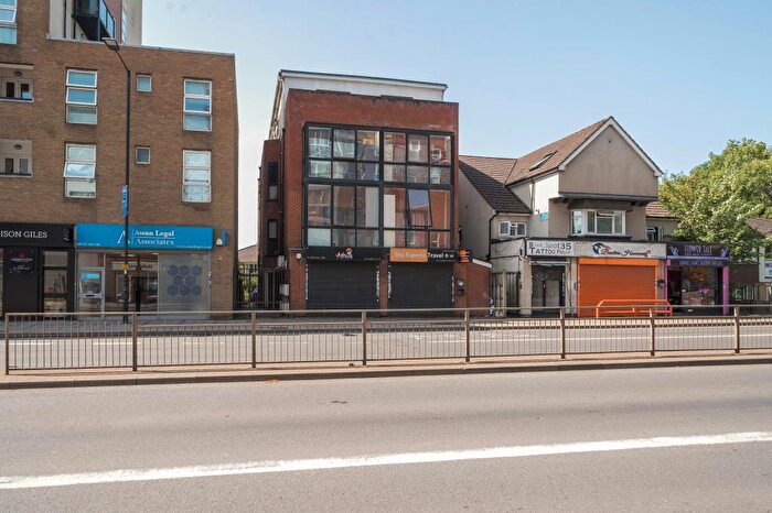 1 Bedroom Flat For Sale In Slough, Berkshire, SL1