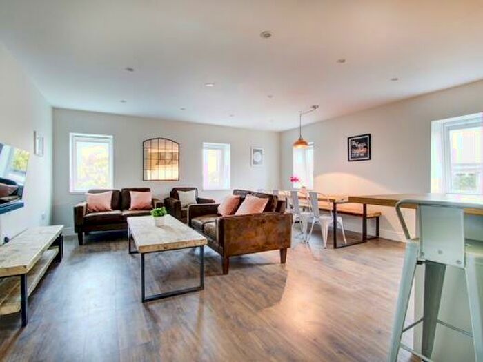 7 Bedroom Flat To Rent In Peel Street, Nottingham, NG1