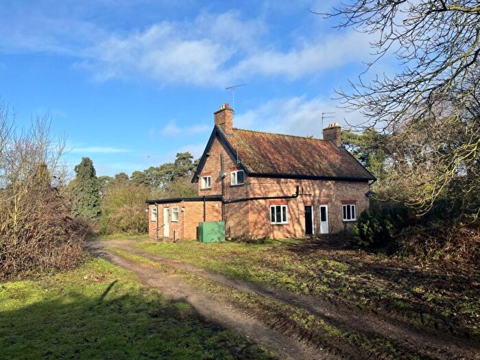 3 Bedroom Semi-Detached House To Rent In Shingham Farm, Cockley Cley, PE37