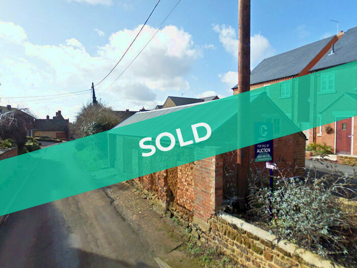 Detached House For Sale In The Barn, Crabtree Lane, Cold Ashby, Northampton, Northamptonshire, NN6