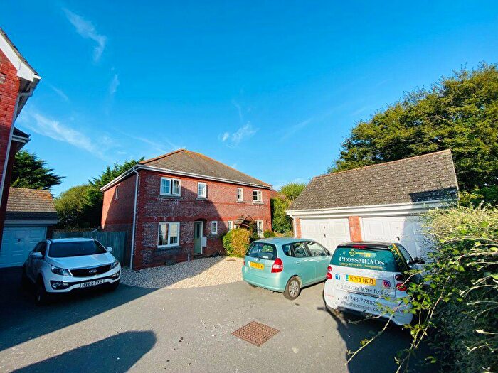 3 Bedroom House To Rent In Pipers Mead, Birdham, PO20