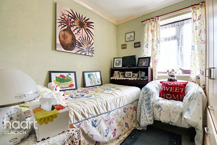 2 Bedroom Maisonette For Sale In Saxmundham Way, Clacton-On-Sea, CO16