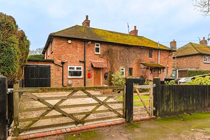 3 Bedroom Semi Detached House For Sale In School Lane, Hadlow Down, TN22