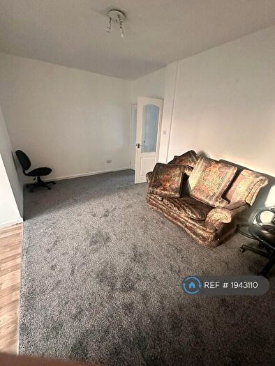 3 Bedroom Detached House To Rent In Castle Street, Sedgley, DY3