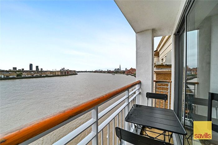 3 Bedroom Flat For Sale In Chinnocks Wharf, Narrow Street, Limehouse, London, E14