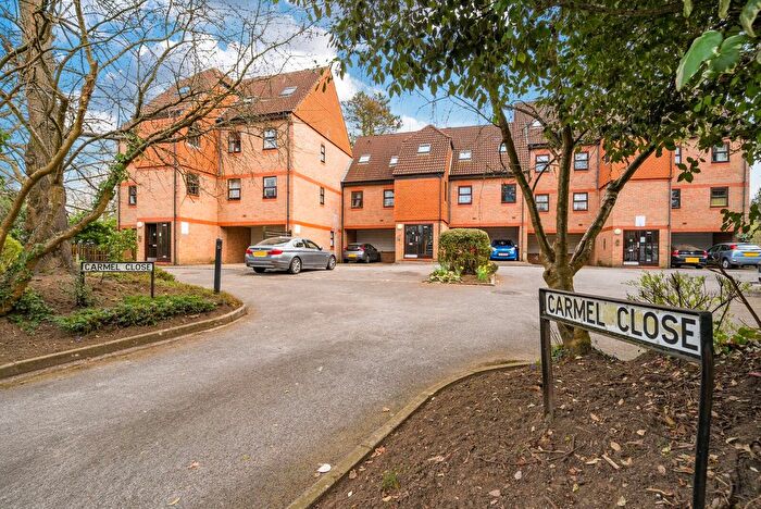 2 Bedroom Flat To Rent In Carmel Close, Mount Hermon Road, Woking, GU22