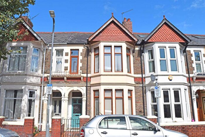 3 Bedroom Terraced House For Sale In Inglefield Avenue, Heath, Cardiff, CF14