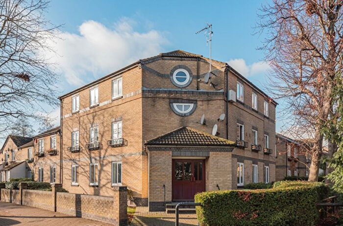 1 Bedroom Flat To Rent In Timber Pond Road, London, SE16