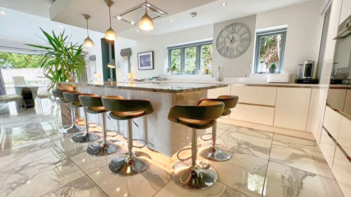 5 Bedroom Detached House For Sale In Bones Lane, Buriton, Hampshire, GU31