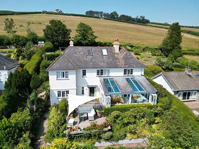 4 Bedroom Detached House For Sale In Teign View Road, Bishopsteignton, TQ14