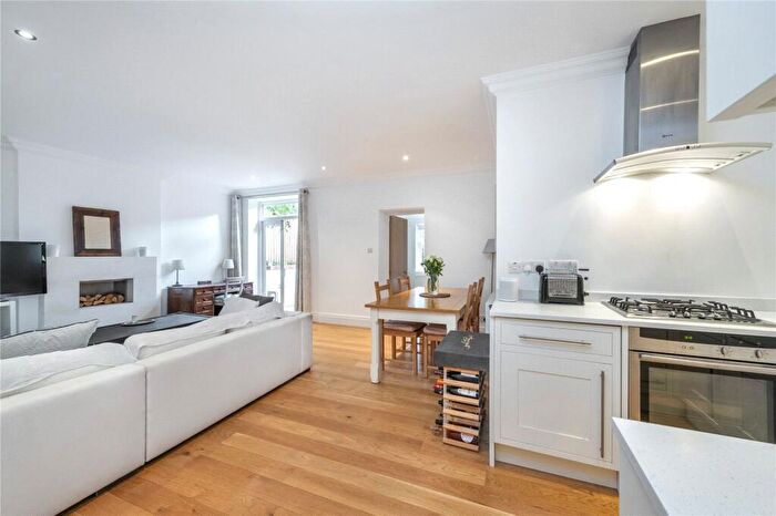 2 Bedroom Flat To Rent In Maresfield Gardens, Hampstead, NW3