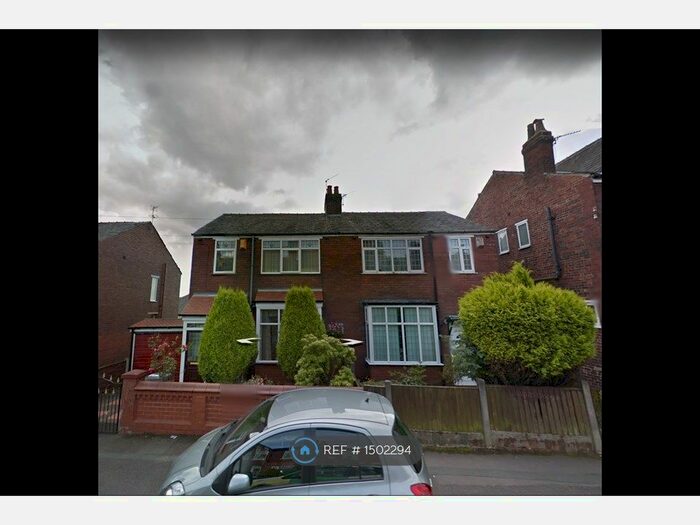3 Bedroom Semi-Detached House To Rent In Church Road, Bolton, BL1