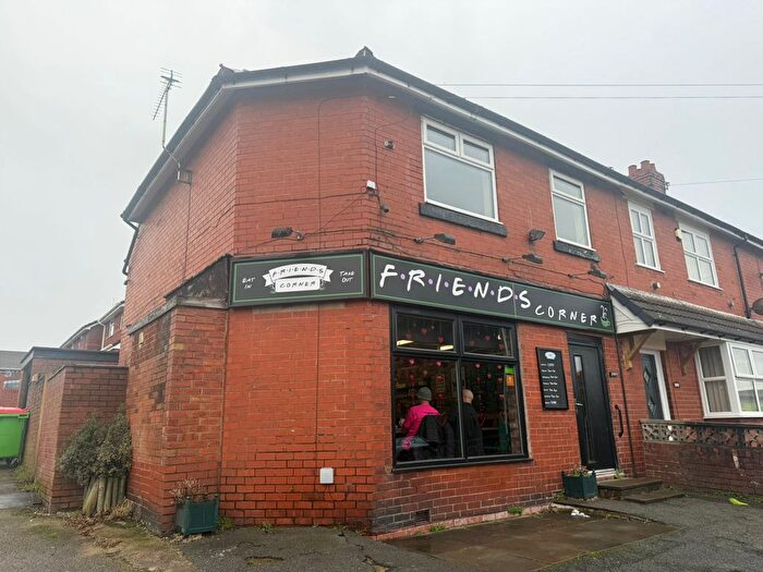 2 Bedroom Flat To Rent In Woodhouse Lane, Springfield, WN6