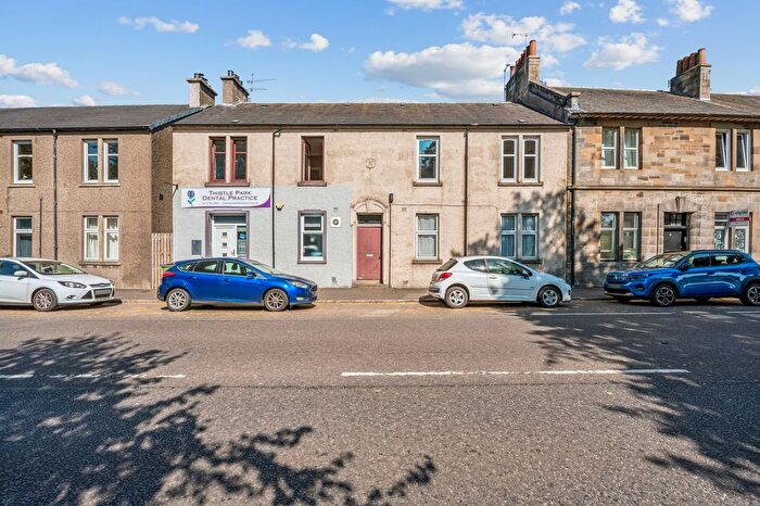 2 Bedroom Flat For Sale In Borestone Crescent, Stirling, FK7