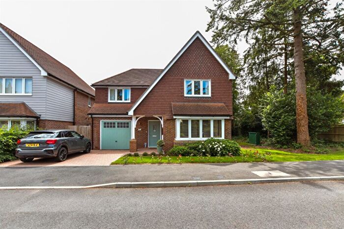 4 Bedroom Detached House For Sale In Schwaz Road, East Grinstead, West Sussex, RH19