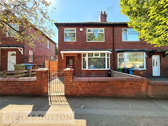 3 Bedroom Semi Detached House To Rent In Yates Street, Oldham, Greater Manchester, OL1
