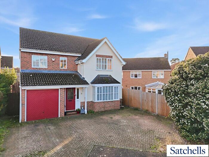 4 Bedroom Detached House For Sale In Schoolfields, Letchworth Garden City, SG6
