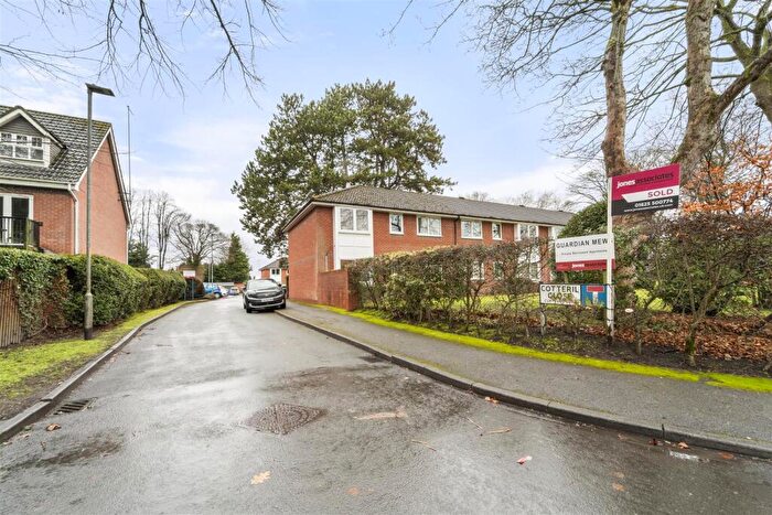 2 Bedroom Flat For Sale In Cotteril Close, Manchester, M23