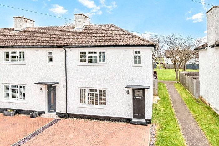 2 Bedroom Semi-detached House For Sale In Olympus Road, Henlow, SG16