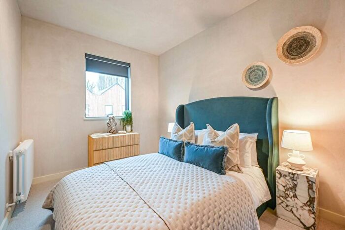 2 Bedroom House For Sale In Carpenters Yard, Epping, CM16