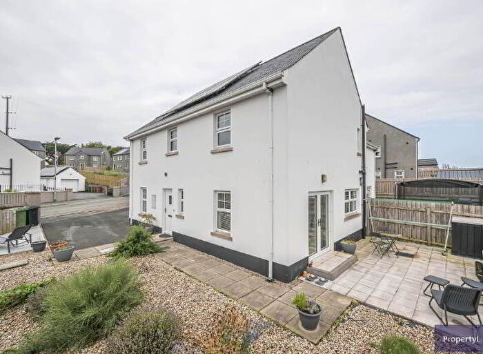 3 Bedroom Semi-Detached House For Sale In Salters Grange Manor, Armagh, BT61