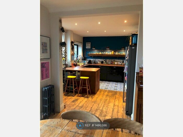 4 Bedroom Semi-Detached House To Rent In Longstone Avenue, London, NW10