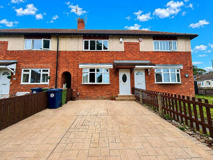 2 Bedroom Terraced House For Sale In Flatts Lane, Middlesbrough, TS6