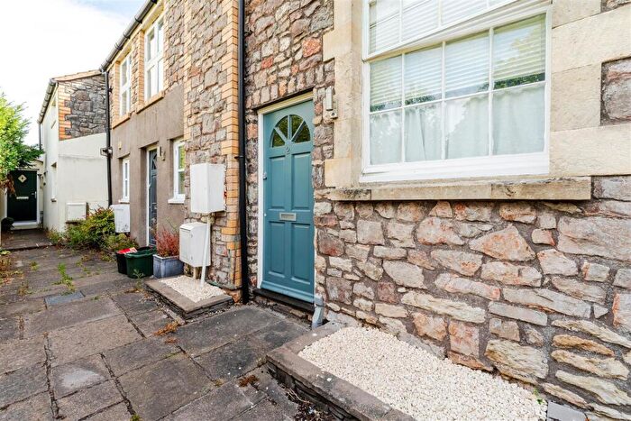1 Bedroom Apartment For Sale In Period Apartment Packed With Charm In Yatton Village, BS49