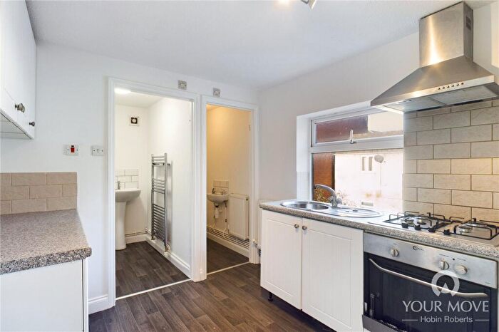 1 Bedroom Flat To Rent In B Overstone Road, The Mounts, Northampton, NN1