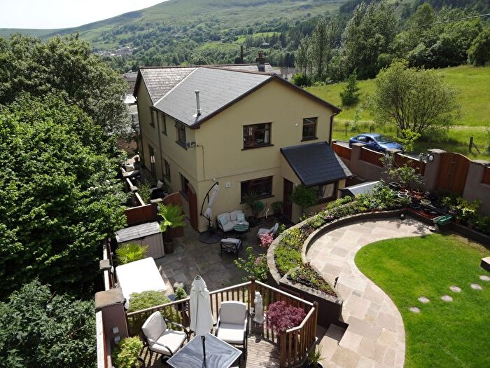 4 Bedroom Detached House For Sale In Stormy Lane, Bridgend, CF32