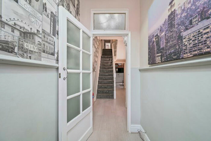 7 Bedroom Terraced House To Rent In Garstang Road, Preston, Lancashire, PR1