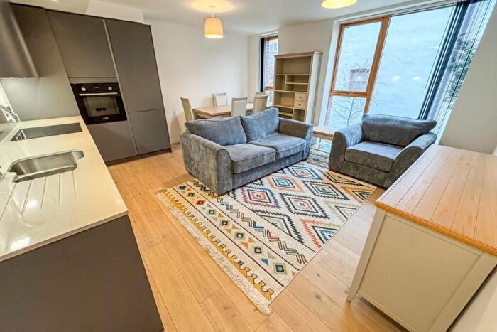 2 Bedroom Flat To Rent In Apartment, Ironworks, David Street, Leeds, LS11