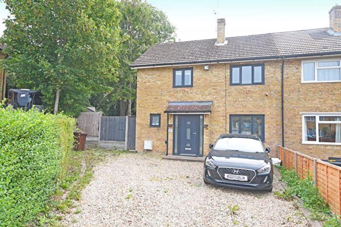 3 Bedroom Semi-Detached House For Sale In Queensway, Detling, Maidstone, ME14